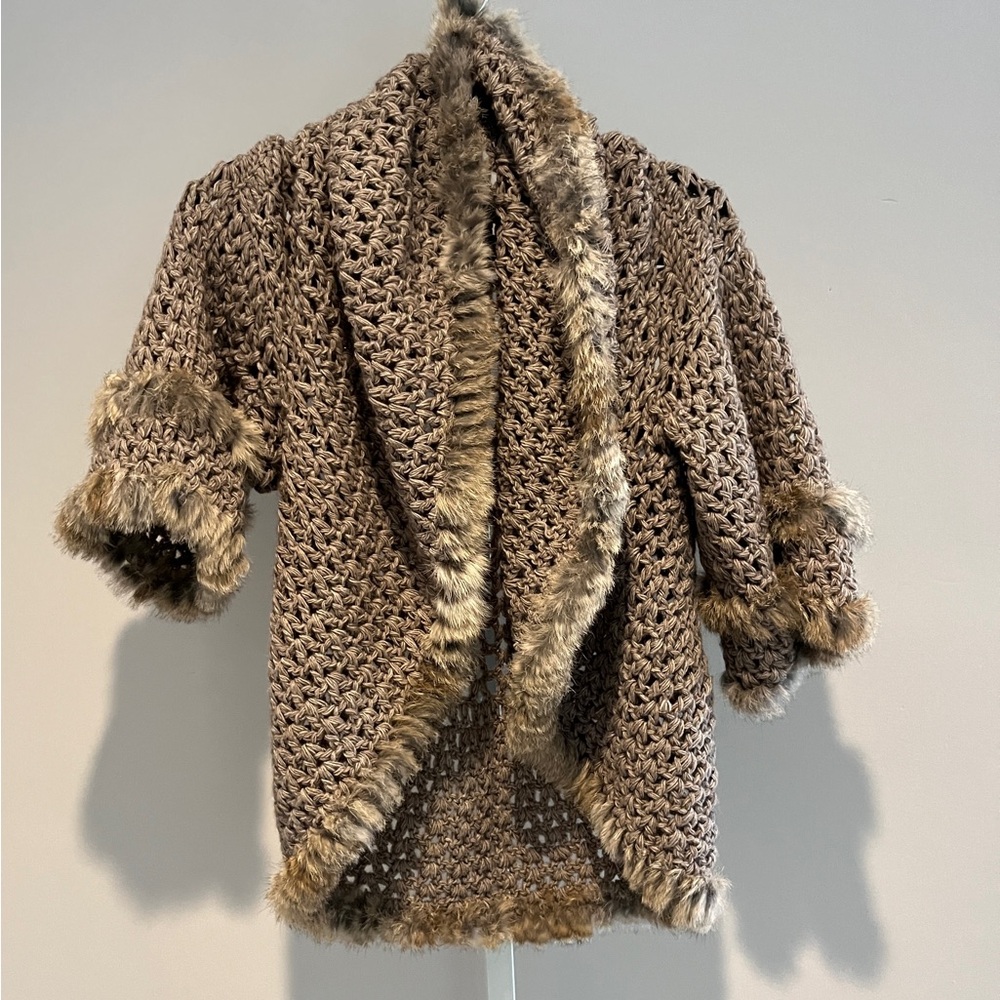 Smitten brown knit fur sweater cardigan cape size M nwot
